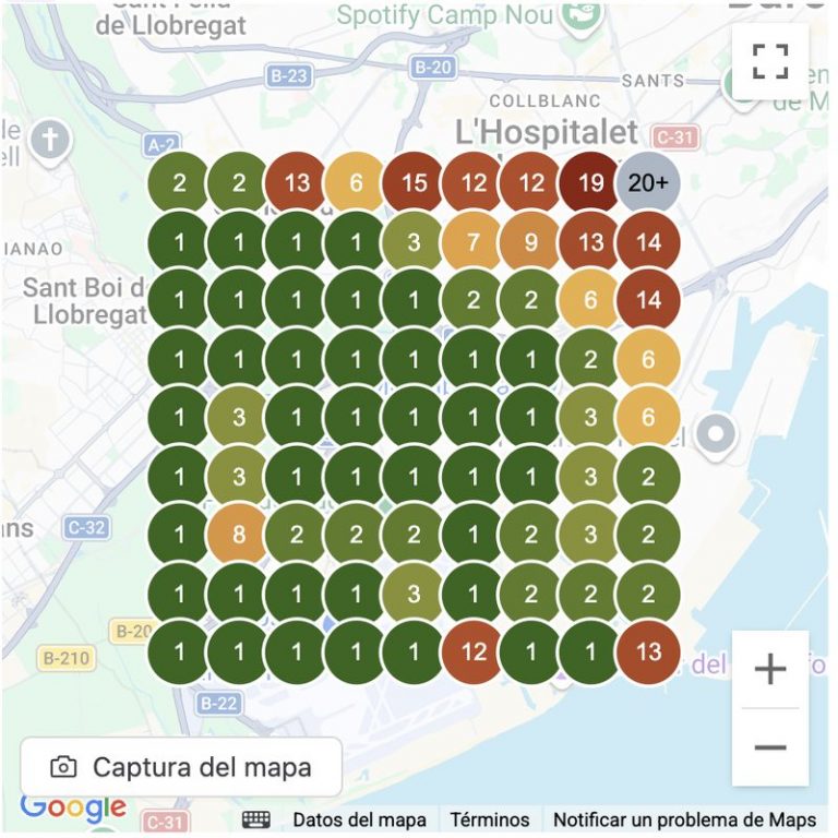 Resultado de posicionamiento local en Google Maps para restaurante en Barcelona tras servicio de SEO Local de Smart Marketing.